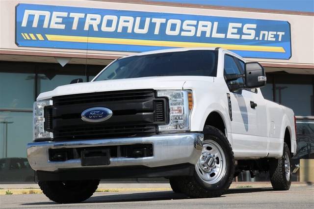 2018 Ford F-250 Super Duty XL RWD photo