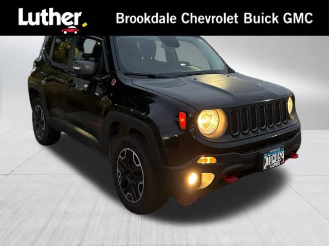 2017 Jeep Renegade Trailhawk 4WD photo