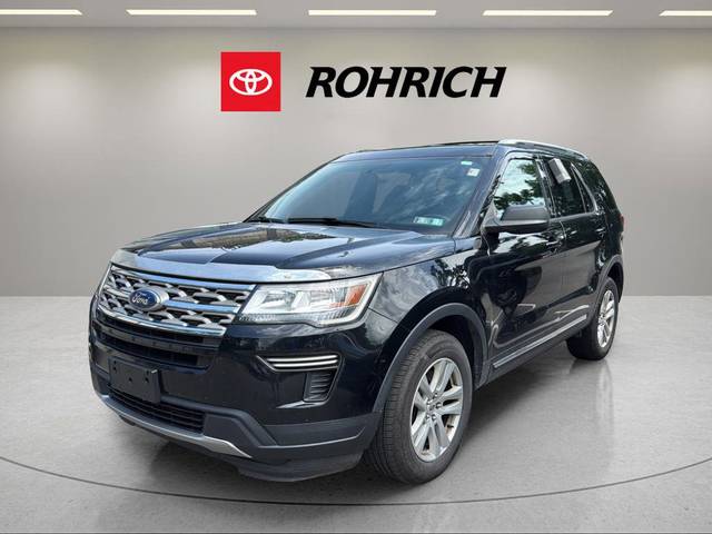 2018 Ford Explorer XLT 4WD photo