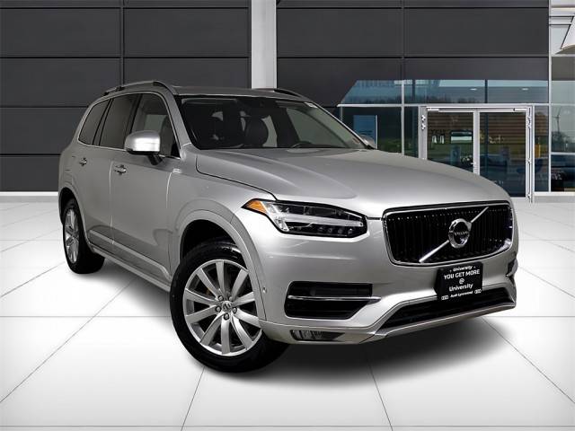 2018 Volvo XC90 Momentum AWD photo