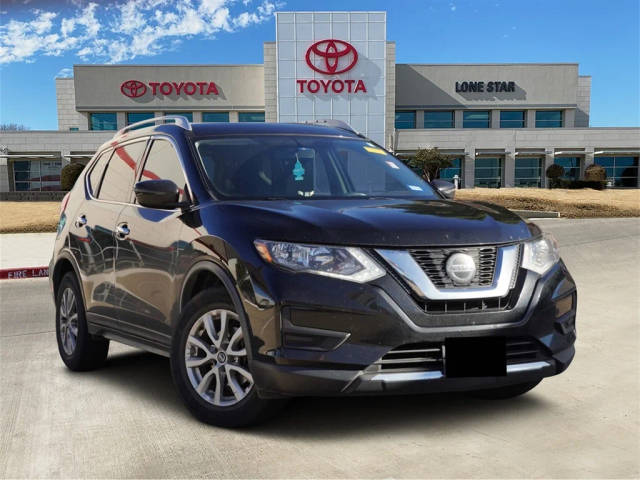 2018 Nissan Rogue SV FWD photo