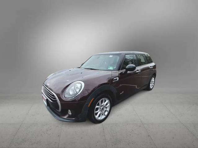 2018 MINI Cooper Clubman Cooper AWD photo