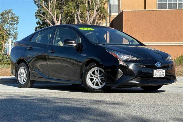 2018 Toyota Prius Two FWD photo