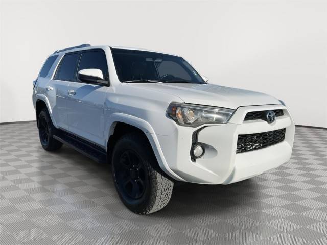 2018 Toyota 4Runner SR5 4WD photo