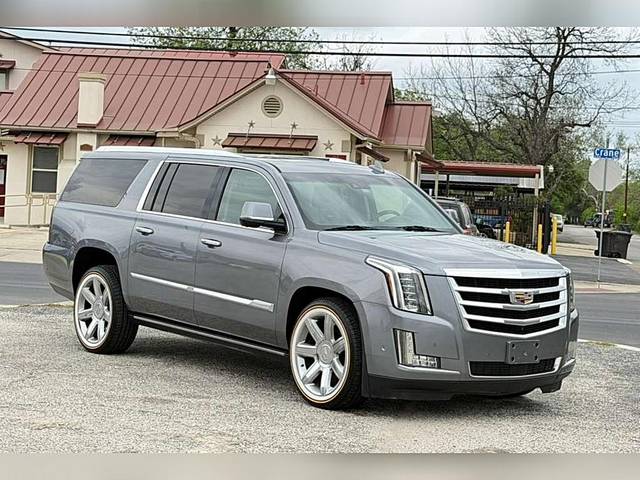 2018 Cadillac Escalade ESV Premium Luxury RWD photo