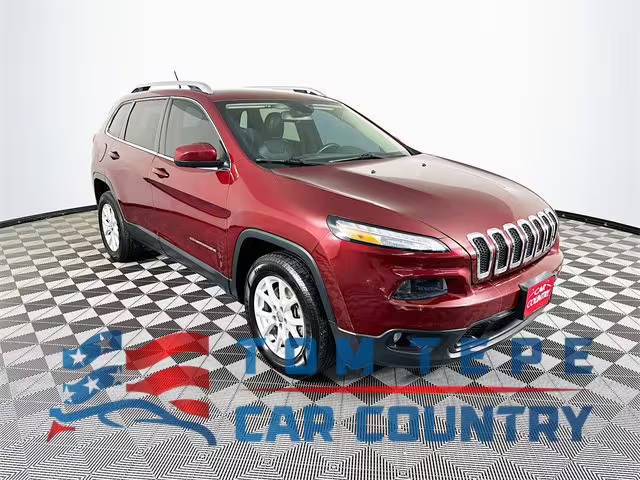 2018 Jeep Cherokee Latitude Plus 4WD photo