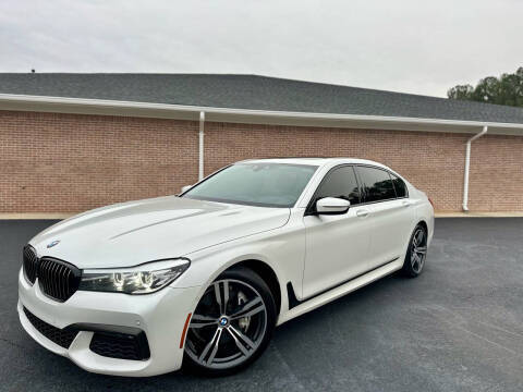 2018 BMW 7 Series 740i RWD photo