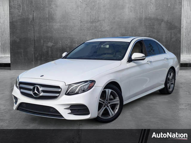 2018 Mercedes-Benz E-Class E 300 AWD photo