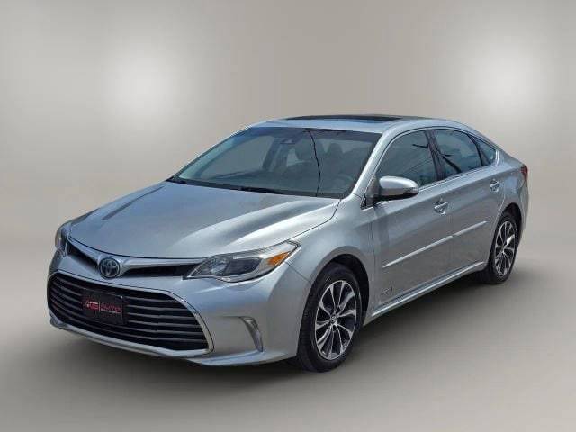 2018 Toyota Avalon Hybrid XLE Plus FWD photo