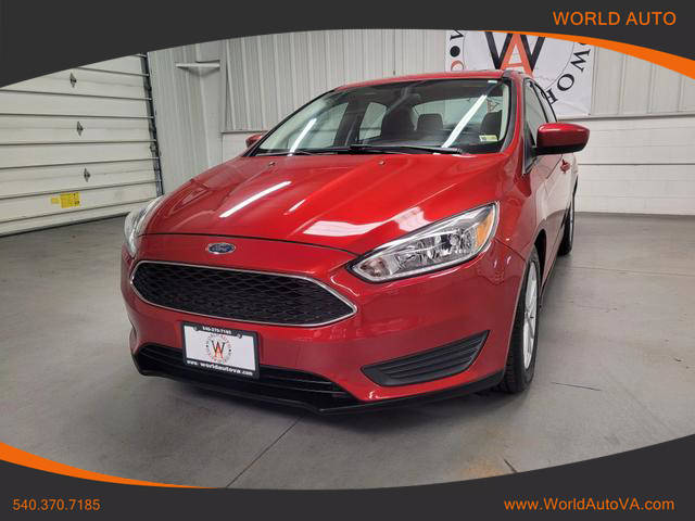 2018 Ford Focus SE FWD photo