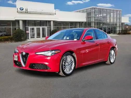 2018 Alfa Romeo Giulia Ti Lusso AWD photo