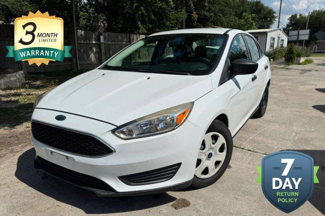 2018 Ford Focus S FWD photo