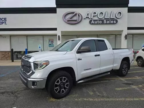 2018 Toyota Tundra SR5 4WD photo