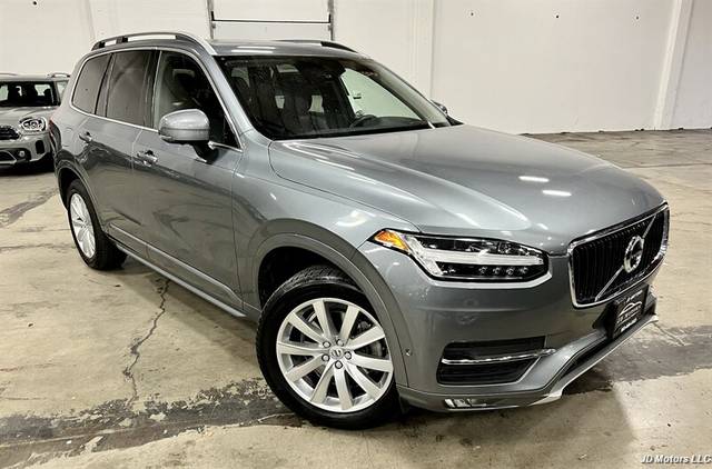 2018 Volvo XC90 Momentum AWD photo