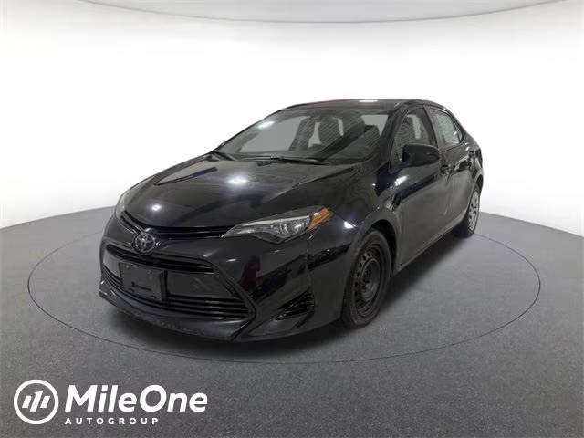 2018 Toyota Corolla LE FWD photo
