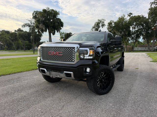 2015 GMC Sierra 1500 Denali 4WD photo