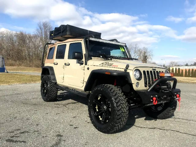 2018 Jeep Wrangler Unlimited Altitude 4WD photo