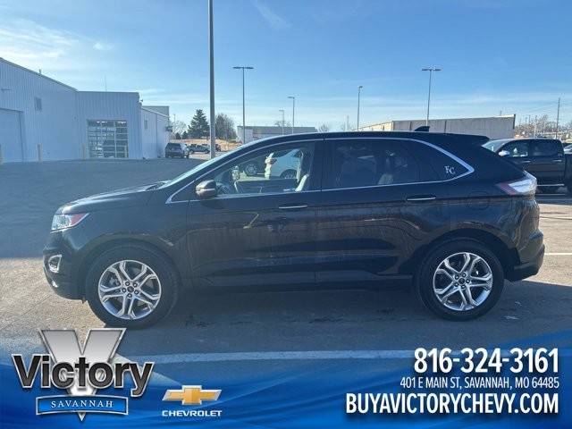 2017 Ford Edge Titanium AWD photo