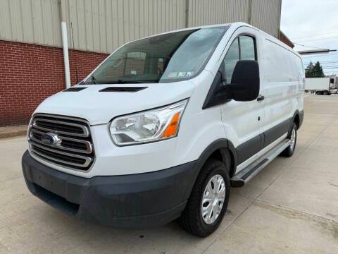2016 Ford Transit Van  RWD photo