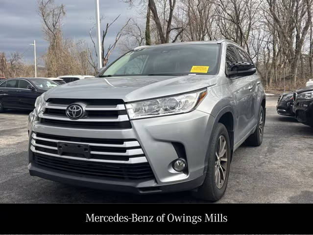 2018 Toyota Highlander XLE AWD photo