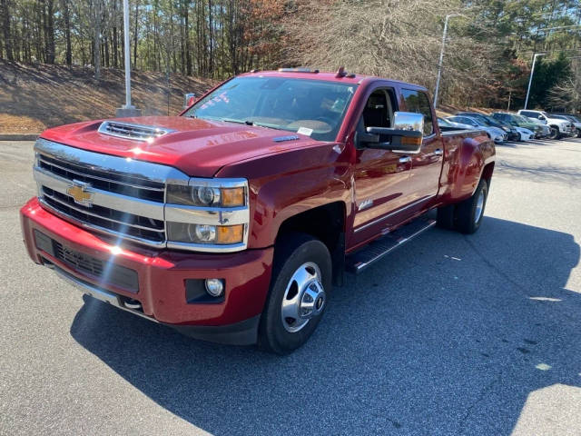 2018 Chevrolet Silverado 3500HD High Country 4WD photo
