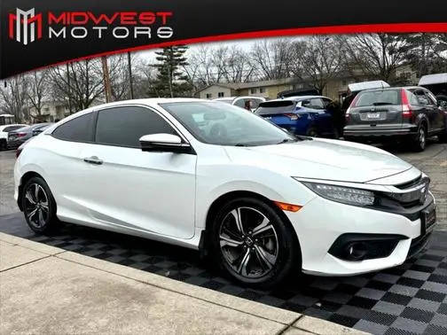 2018 Honda Civic Touring FWD photo