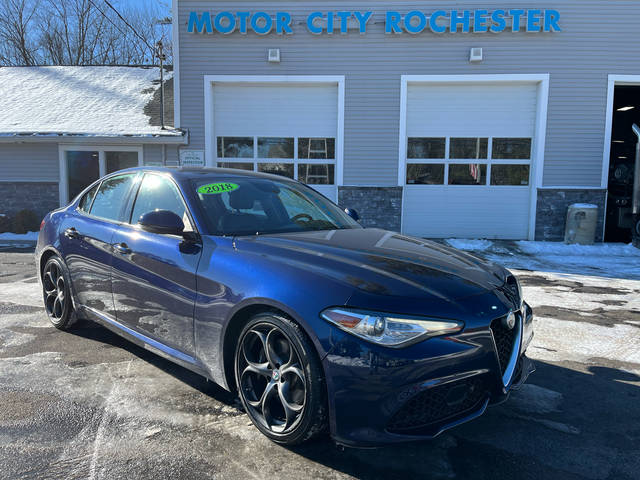 2018 Alfa Romeo Giulia Ti Sport RWD photo