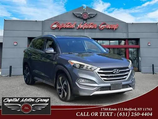 2017 Hyundai Tucson Sport AWD photo