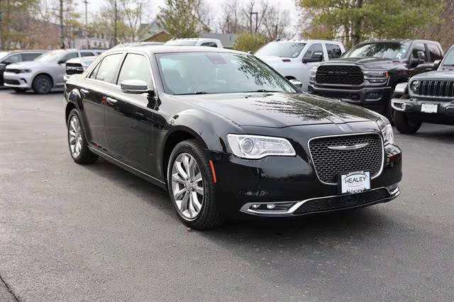 2016 Chrysler 300 300C AWD photo