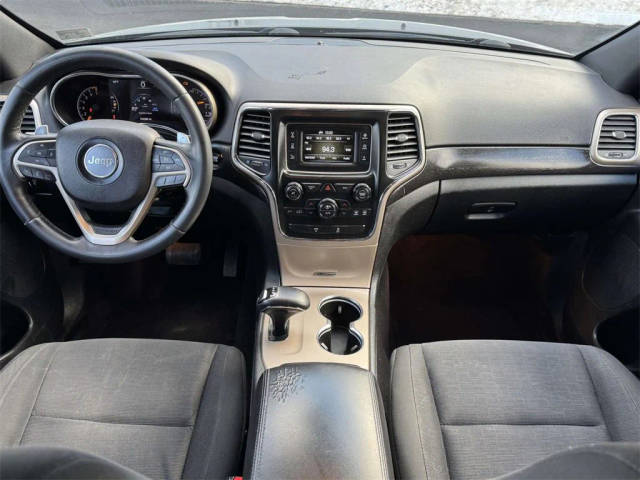 2015 Jeep Grand Cherokee Laredo 4WD photo