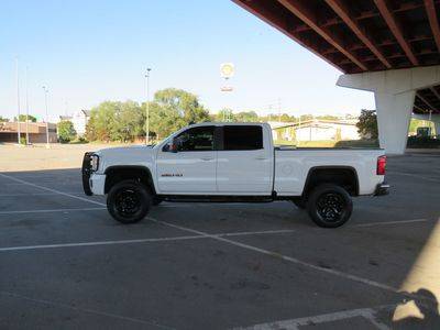 2018 GMC Sierra 2500HD SLT 4WD photo