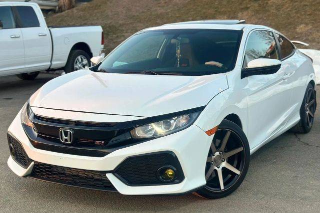 2018 Honda Civic FWD photo