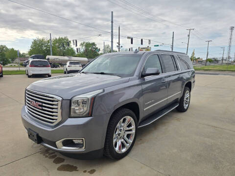 2018 GMC Yukon XL SLT 4WD photo