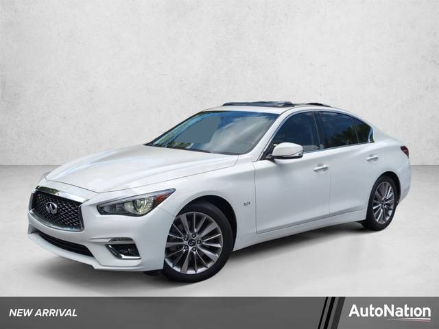 2018 Infiniti Q50 3.0t LUXE RWD photo