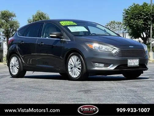 2018 Ford Focus Titanium FWD photo