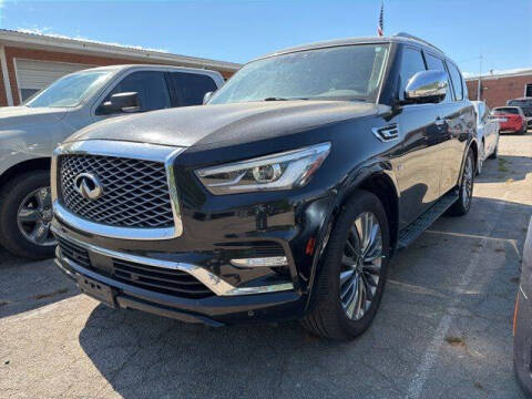 2018 Infiniti QX80  4WD photo