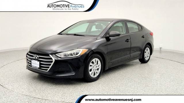 2018 Hyundai Elantra SE FWD photo