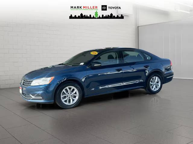 2018 Volkswagen Passat 2.0T S FWD photo