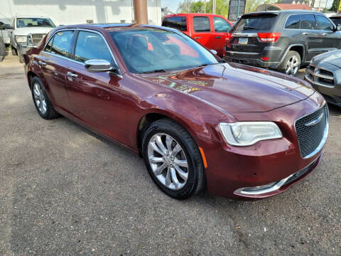 2017 Chrysler 300 300C AWD photo