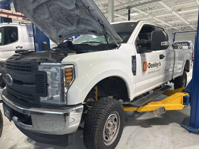 2018 Ford F-250 Super Duty XL 4WD photo