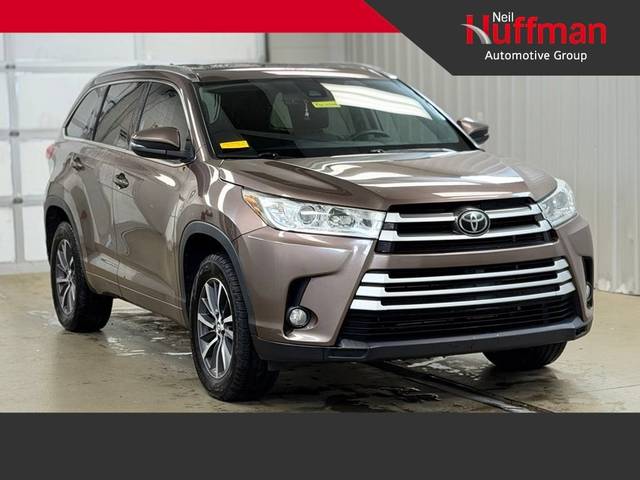 2018 Toyota Highlander XLE FWD photo
