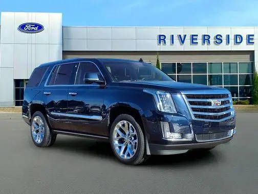 2018 Cadillac Escalade Premium Luxury 4WD photo