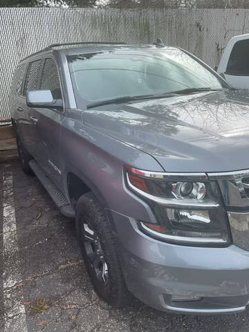 2018 Chevrolet Suburban LT 4WD photo