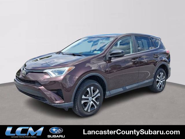 2018 Toyota RAV4 LE AWD photo