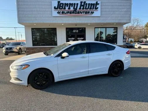 2018 Ford Fusion SE FWD photo