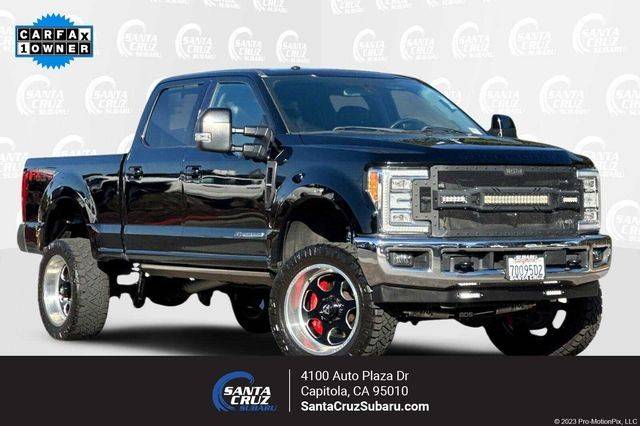 2017 Ford F-250 Super Duty Lariat 4WD photo