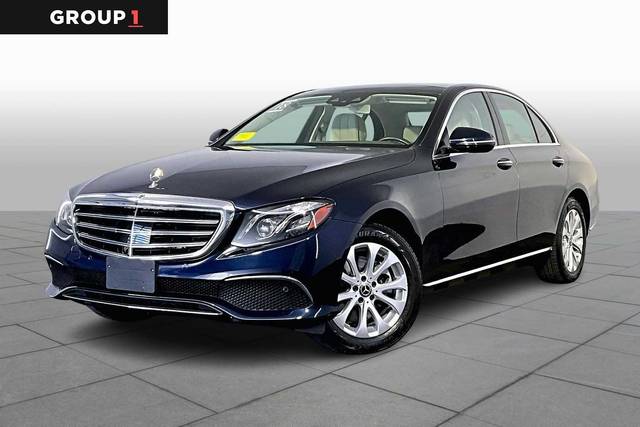 2018 Mercedes-Benz E-Class E 300 AWD photo