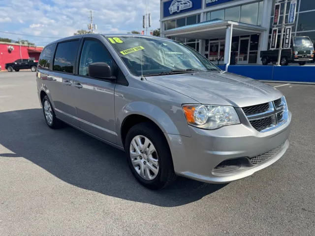 2018 Dodge Grand Caravan SE FWD photo