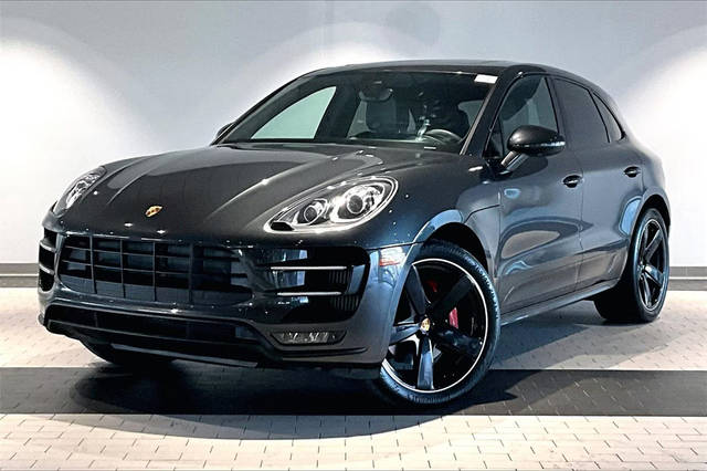 2018 Porsche Macan Turbo AWD photo