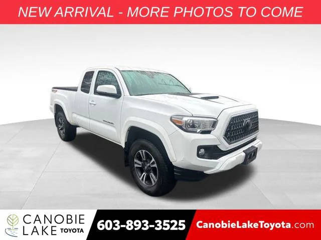 2018 Toyota Tacoma TRD Sport 4WD photo